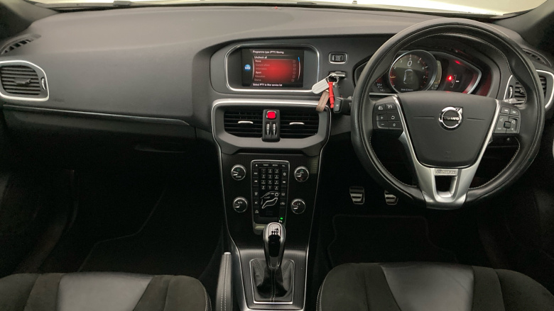 Volvo V40 T2 [122] R DESIGN Nav Plus 5dr Petrol Hatchback